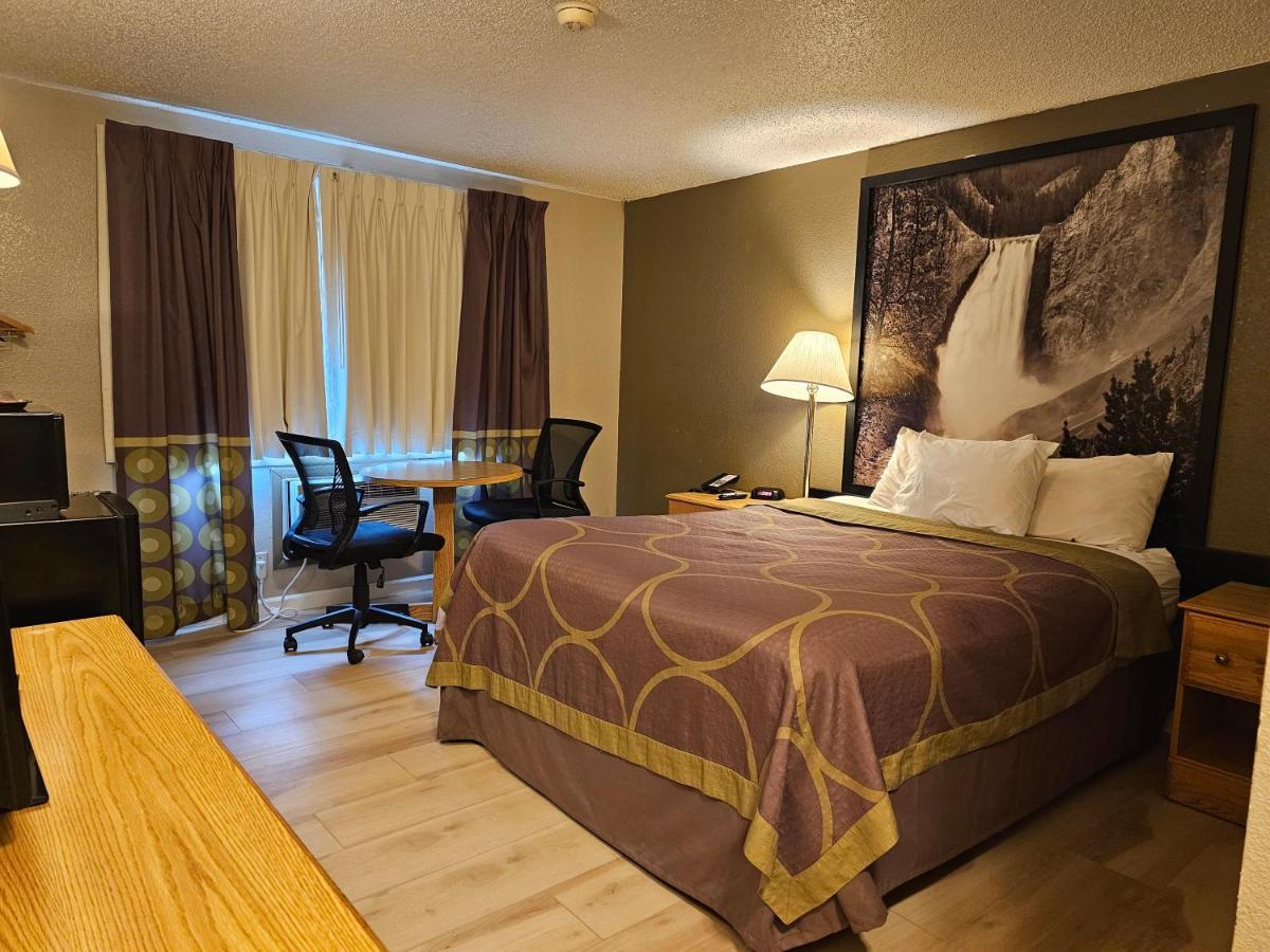 Wyo Inn Шеридан Екстериор снимка